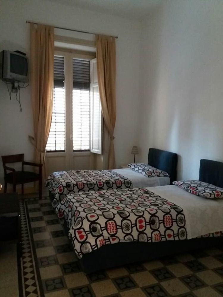 Palazzo Savona Hotel Palermo Buitenkant foto