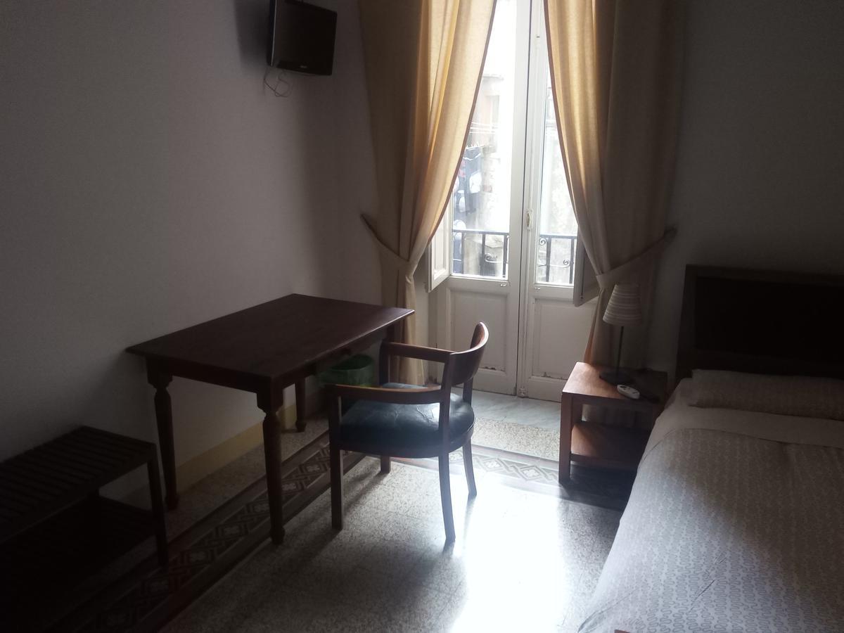 Palazzo Savona Hotel Palermo Buitenkant foto
